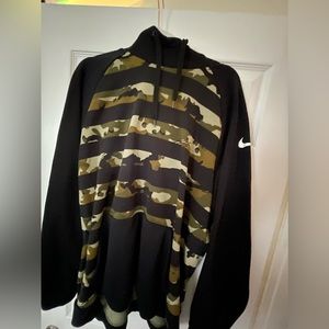 Nike Mockneck Hoodie